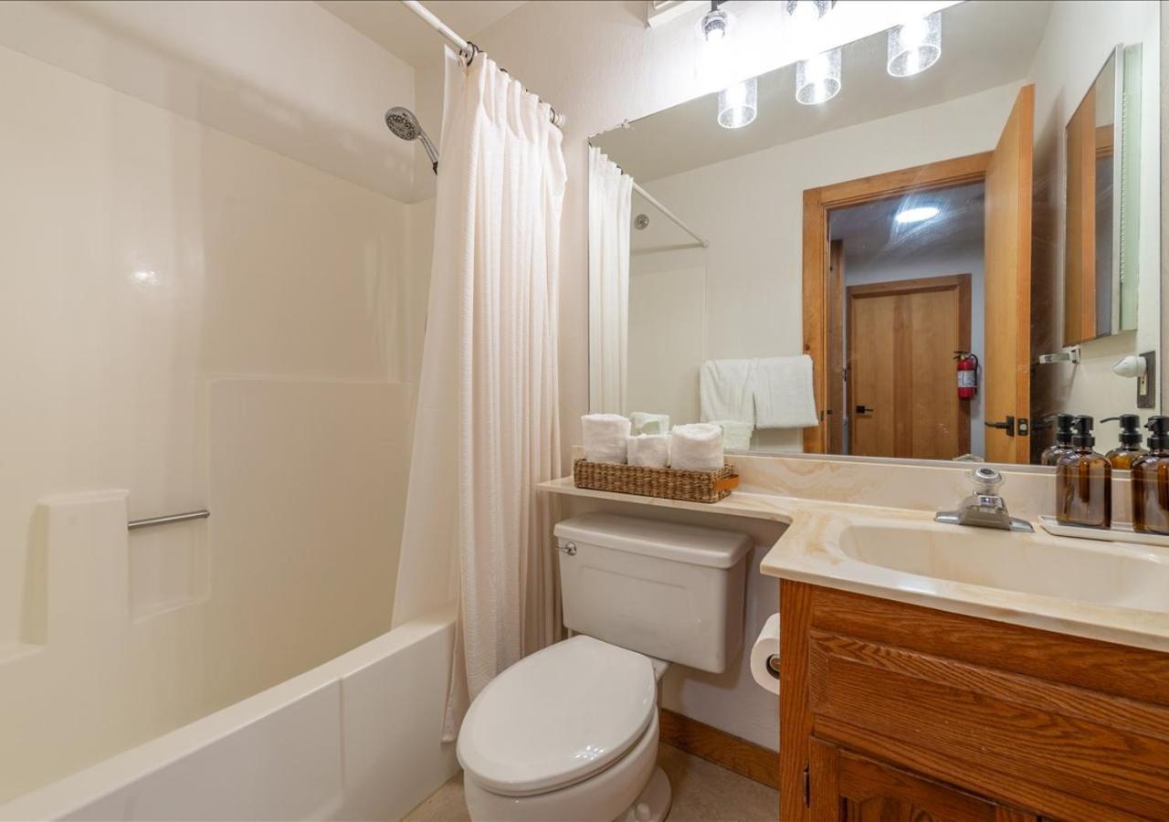 Northstar Resort Condo For 8 Free Shuttle ทรักกี ภายนอก รูปภาพ